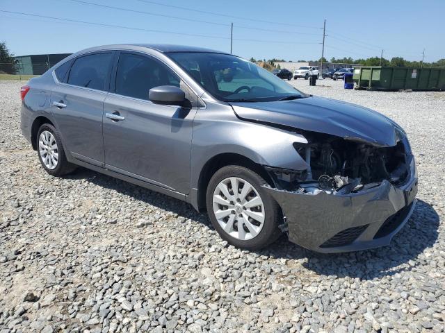3N1AB7AP1JY332462 - 2018 NISSAN SENTRA S 灰色 照片 4