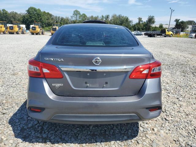 3N1AB7AP1JY332462 - 2018 NISSAN SENTRA S 灰色 照片 6