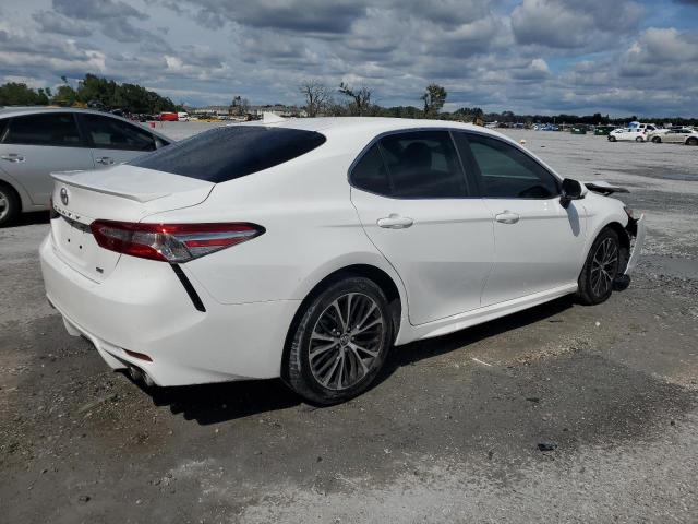 4T1G11AK2LU893170 - 2020 TOYOTA CAMRY SE 白色 照片 3