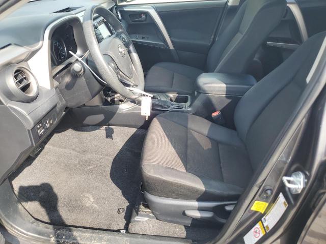 JTMZFREV9HJ131223 - 2017 TOYOTA RAV4 LE Grau Foto 7