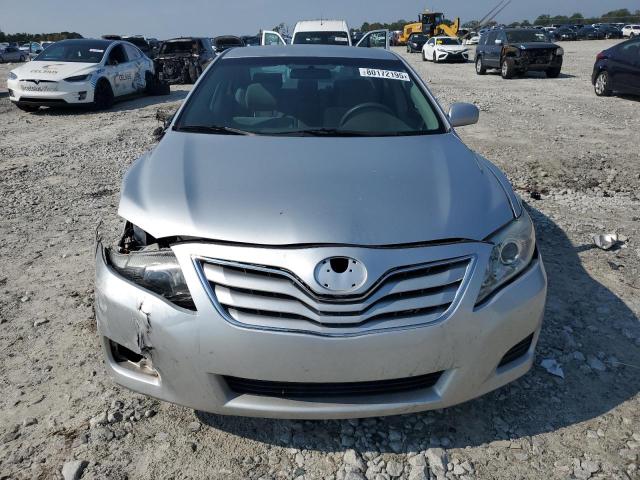 4T1BF3EK6BU636402 - 2011 TOYOTA CAMRY BASE SILVER photo 5