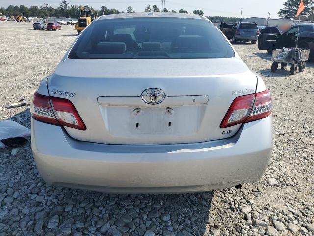 4T1BF3EK6BU636402 - 2011 TOYOTA CAMRY BASE SILVER photo 6