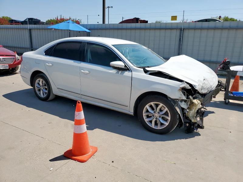 1VWAT7A3XGC055039 - 2016 VOLKSWAGEN PASSAT S Սպիտակ լուսանկար 4