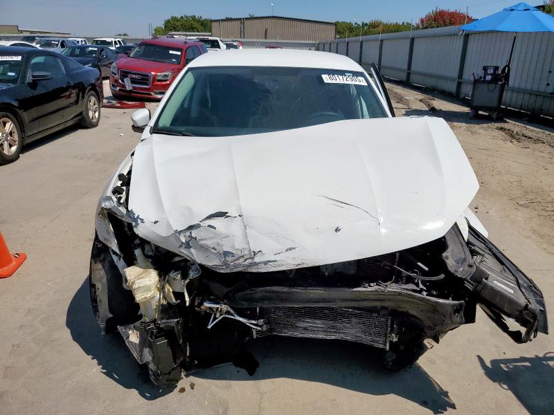 1VWAT7A3XGC055039 - 2016 VOLKSWAGEN PASSAT S Սպիտակ լուսանկար 5