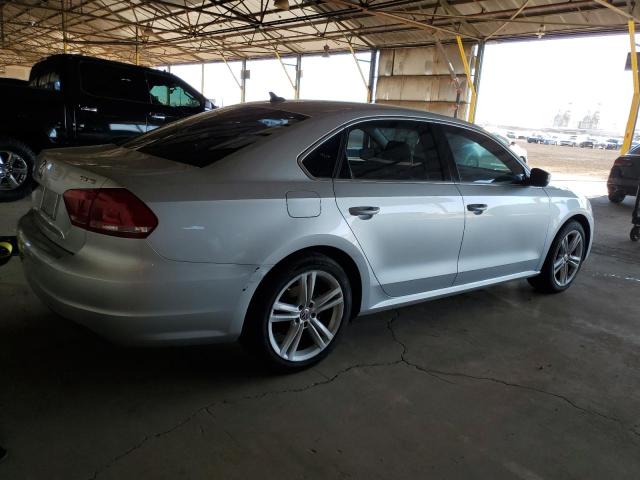 1VWBN7A31EC073277 - 2014 VOLKSWAGEN PASSAT SE 银色 照片 3