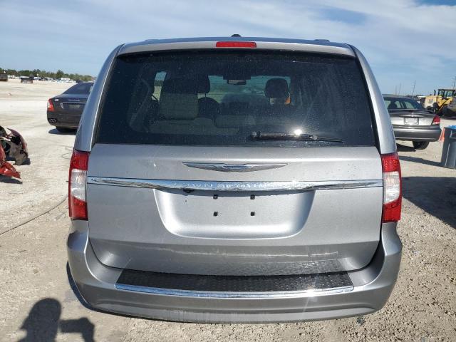 2C4RC1BG2DR796888 - 2013 CHRYSLER TOWN & COU TOURING ვერცხლისფერი ფოტო 6