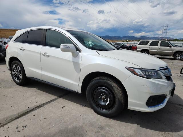 5J8TB4H72HL018494 - 2017 ACURA RDX ADVANCE WHITE photo 4