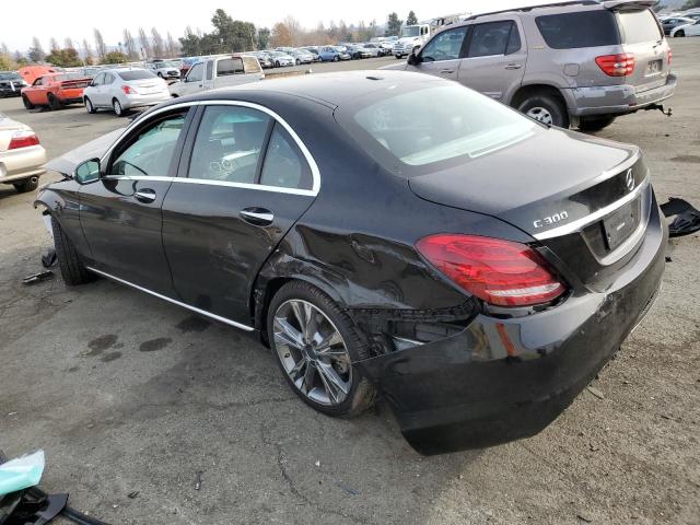 55SWF4JB1GU174623 - 2016 MERCEDES-BENZ C 300 BLACK photo 2