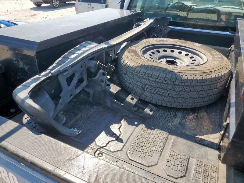 2GCRCNEC0K1230630 - 2019 CHEVROLET SILVERADO C1500 WHITE photo 12