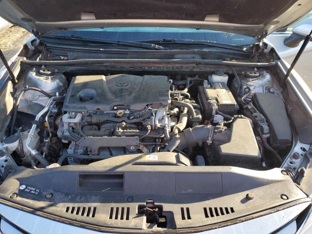 4T1B11HK9KU686869 - 2019 TOYOTA CAMRY L 银色 照片 11