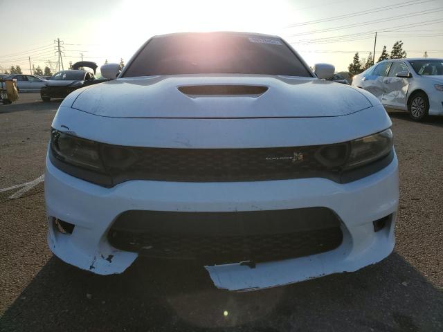 2C3CDXGJ3KH553513 - 2019 DODGE CHARGER SCAT PACK WHITE photo 5