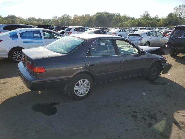 JT2BG22K8Y0516352 - 2000 TOYOTA CAMRY CE 灰色 照片 3