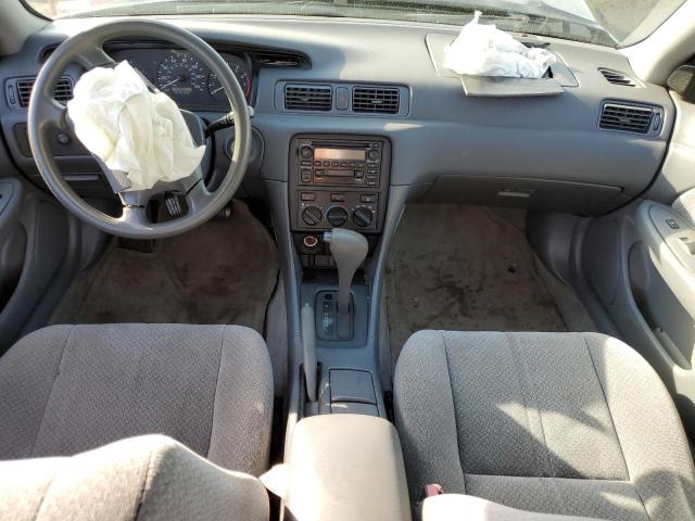 JT2BG22K8Y0516352 - 2000 TOYOTA CAMRY CE 灰色 照片 8
