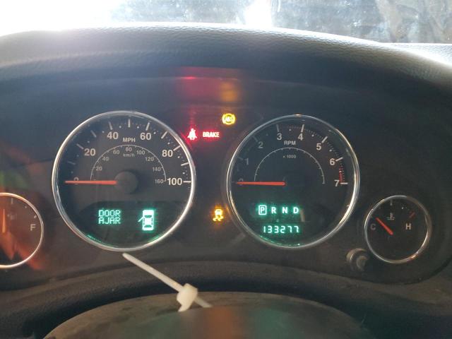 1C4BJWEG4CL269670 - 2012 JEEP WRANGLER U SAHARA أسود صورة 9