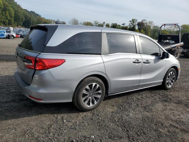 5FNRL6H68RB063436 - 2024 HONDA ODYSSEY EXL GRAY photo 3