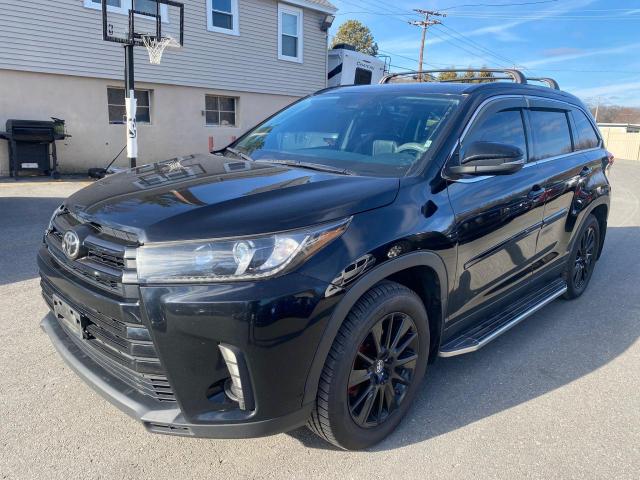 2019 TOYOTA HIGHLANDER SE, 