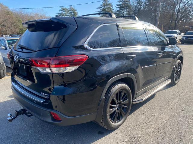 5TDJZRFH9KS608711 - 2019 TOYOTA HIGHLANDER SE BLACK photo 3