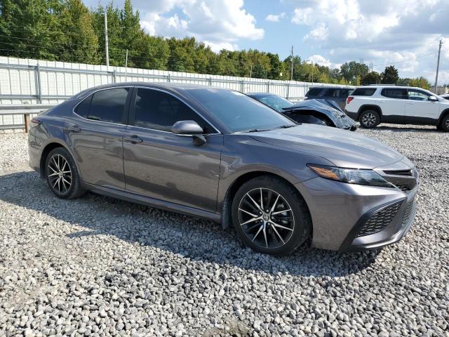 4T1G11AK8RU843110 - 2024 TOYOTA CAMRY SE NIGHT SHADE GRAY photo 4