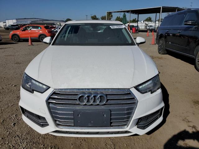 WAUKMAF49JA147195 - 2018 AUDI A4 PREMIUM WHITE photo 5