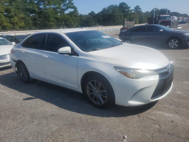 4T1BF1FK5FU073691 - 2015 TOYOTA CAMRY LE WHITE photo 4