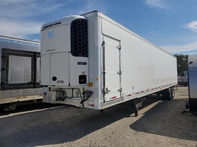 1UYVS24809M646707 - 2009 UTILITY VS2RA WHITE photo 2