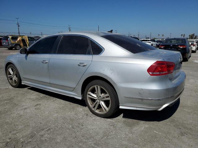 1VWCN7A34EC094936 - 2014 VOLKSWAGEN PASSAT SEL GRAY photo 2