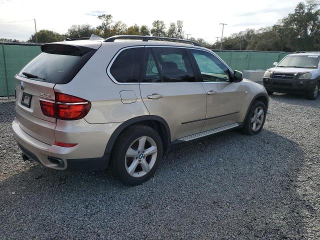 5UXZV8C59D0C15771 - 2013 BMW X5 XDRIVE50I GOLD photo 3