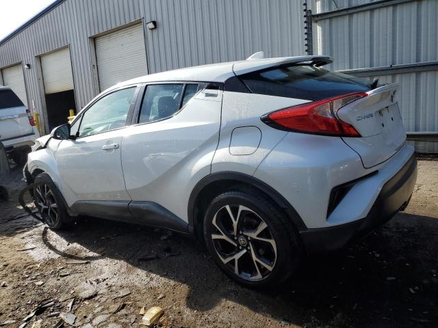 NMTKHMBX3JR009761 - 2018 TOYOTA C-HR XLE WHITE photo 2