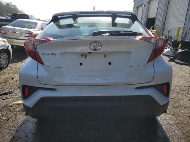 NMTKHMBX3JR009761 - 2018 TOYOTA C-HR XLE WHITE photo 6