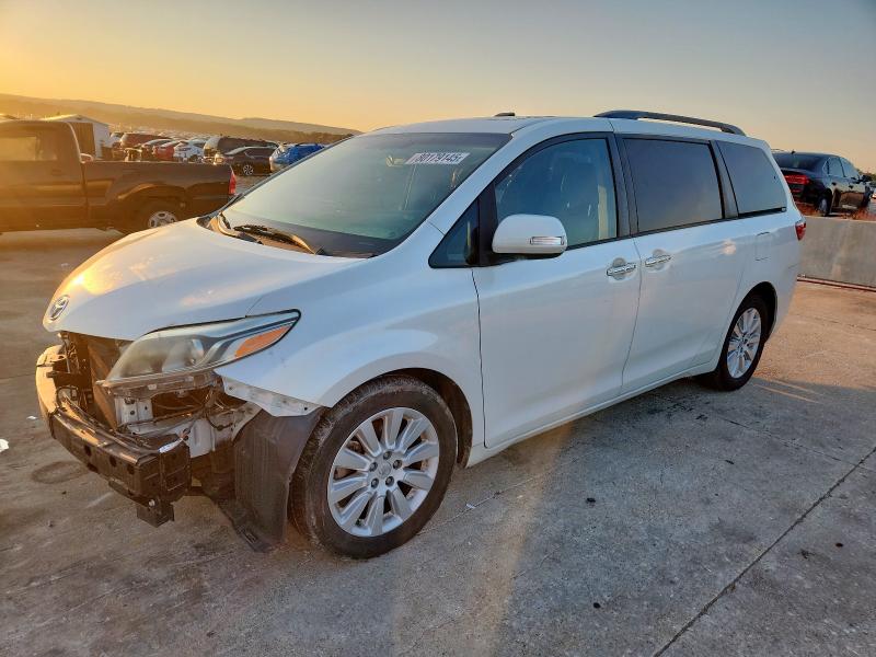 2016 TOYOTA SIENNA XLE, 