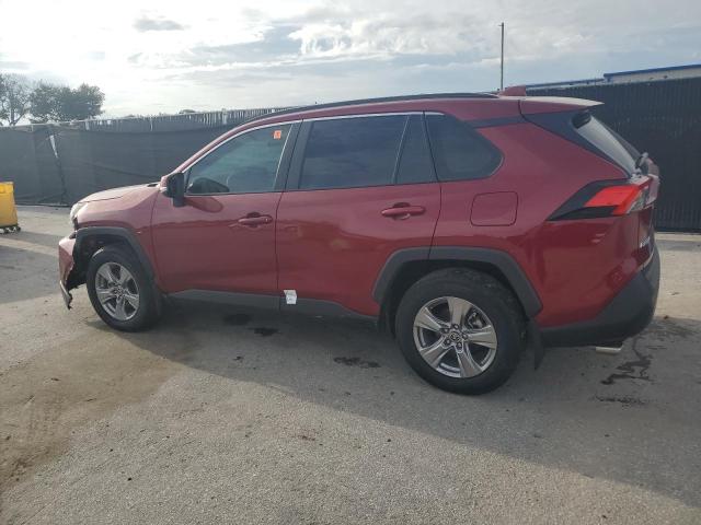2T3P1RFVXSW511247 - 2025 TOYOTA RAV4 XLE RED photo 2