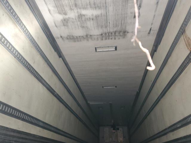 1UYVS24839M646717 - 2009 UTILITY VS2RA WHITE photo 5