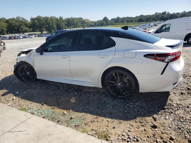 4T1K61AK4PU092757 - 2023 TOYOTA CAMRY XSE 白色 照片 2