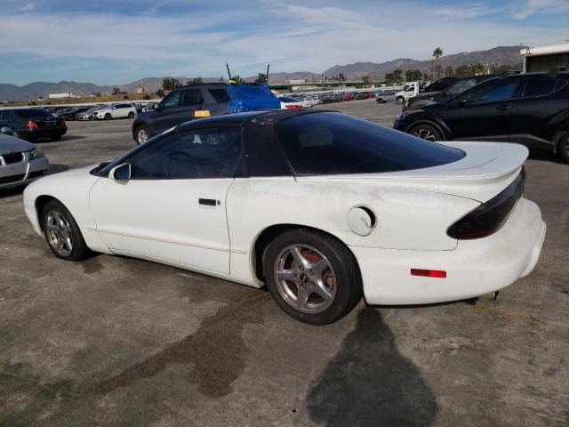 2G2FV22P2T2200399 - 1996 PONTIAC FIREBIRD FORMULA WHITE photo 2