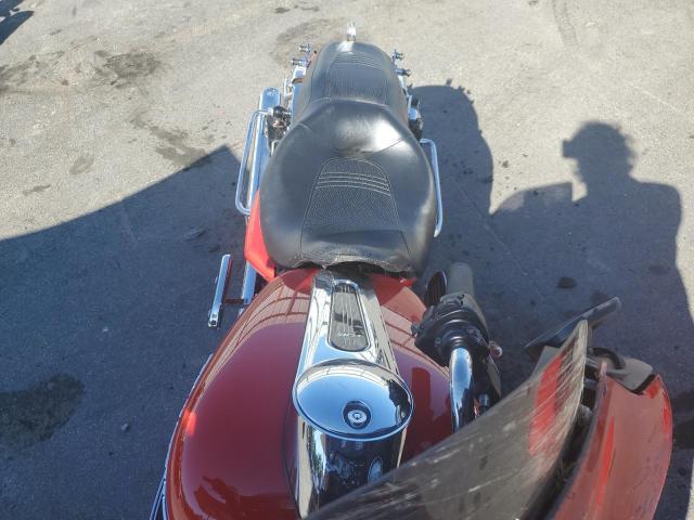 1HD1KB415AB643218 - 2010 HARLEY-DAVIDSON FLHX 红色 照片 5