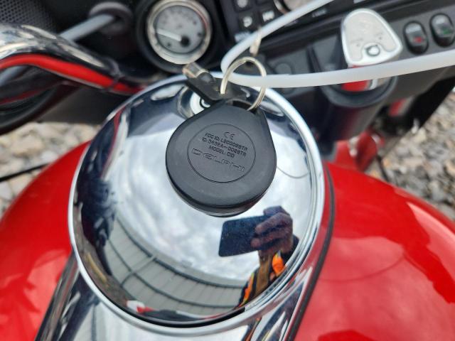 1HD1KB415AB643218 - 2010 HARLEY-DAVIDSON FLHX 红色 照片 8