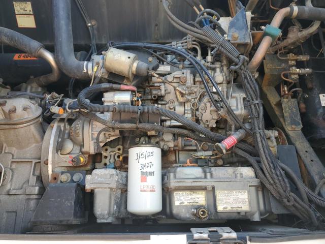 1UYVS24879M646719 - 2009 UTILITY VS2RA 白色 照片 7