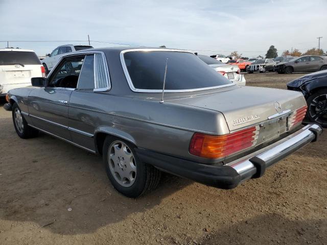 WDBBA25A3BB001412 - 1981 MERCEDES-BENZ 380 SLC GRAY photo 2