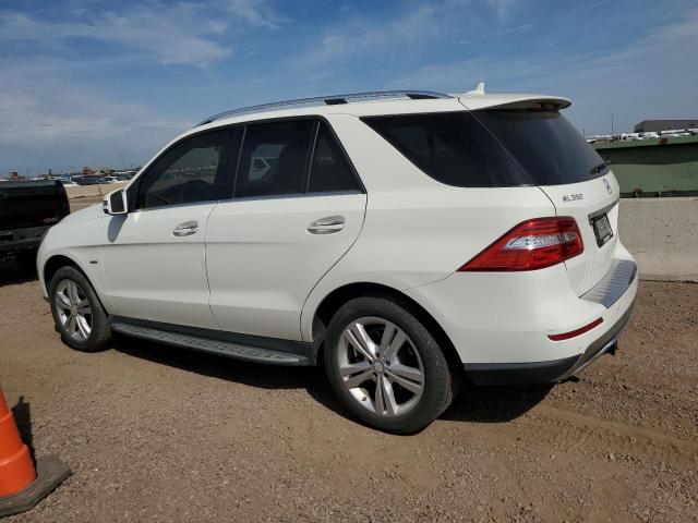4JGDA5HB9CA016984 - 2012 MERCEDES-BENZ ML 350 4MATIC WHITE photo 2