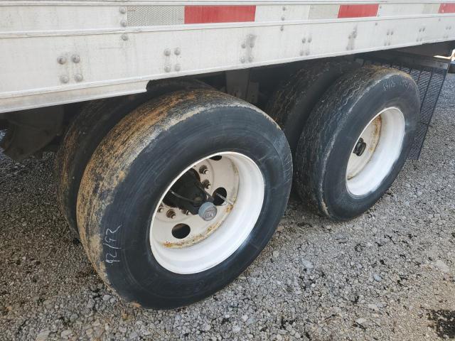 1UYVS24828M323919 - 2008 UTILITY VS2RA Ақ фото 9