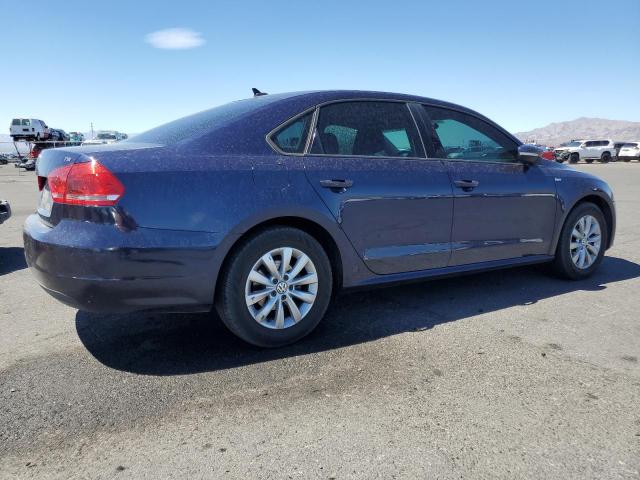 1VWAT7A3XFC038983 - 2015 VOLKSWAGEN PASSAT S BLUE photo 3