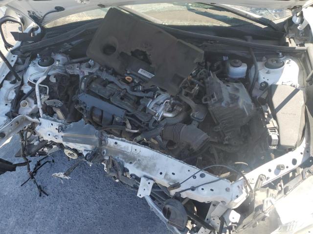 4T1C11AK6LU332923 - 2020 TOYT CAMRY LE WHITE photo 11