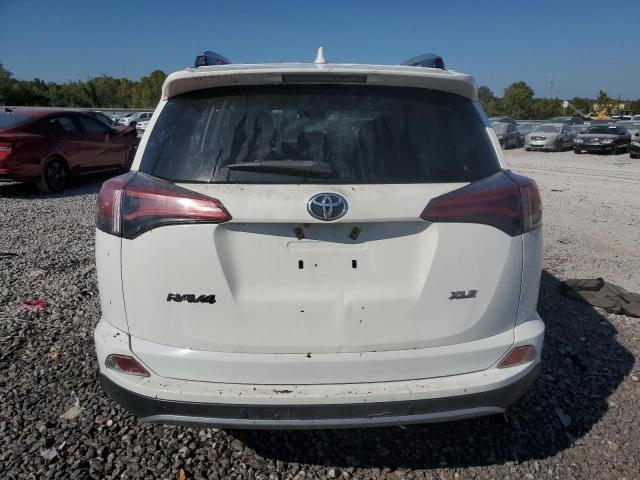 JTMWFREV2HJ719726 - 2017 TOYOTA RAV4 XLE Սպիտակ լուսանկար 6