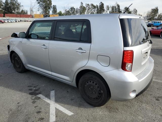 JTLZE4FEXEJ060523 - 2014 TOYOTA SCION XB SILVER photo 2