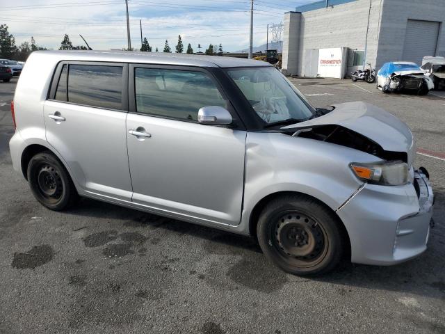 JTLZE4FEXEJ060523 - 2014 TOYOTA SCION XB SILVER photo 4