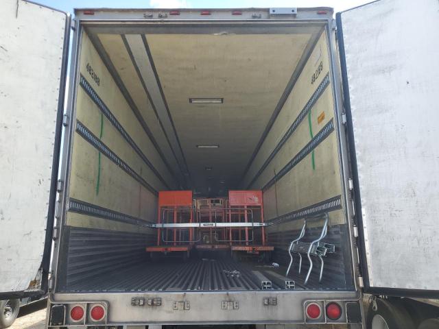 1UYVS2485FU407407 - 2015 UTILITY VS2RA თეთრი ფოტო 6