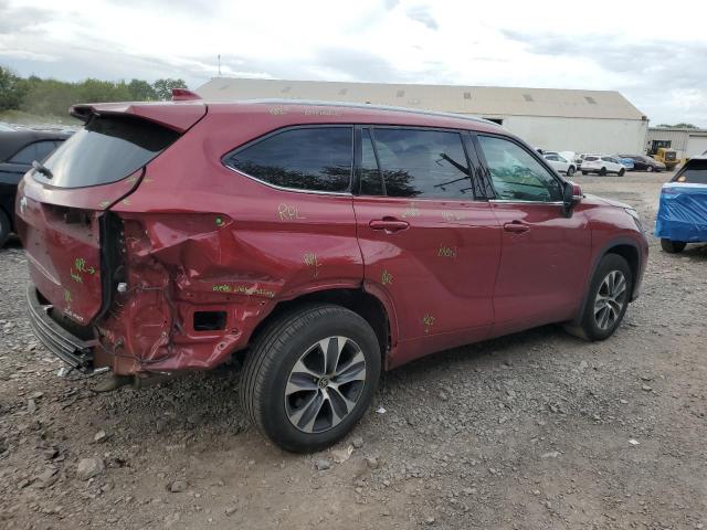 5TDGZRBH5NS188353 - 2022 TOYOTA HIGHLANDER XLE Червоний фото 3