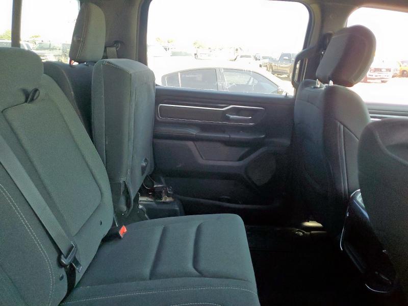 1C6RREFG2KN641789 - 2019 RAM 1500 BIG HORN/LONE STAR WHITE photo 10