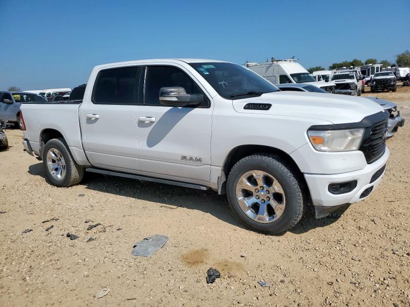 1C6RREFG2KN641789 - 2019 RAM 1500 BIG HORN/LONE STAR WHITE photo 4