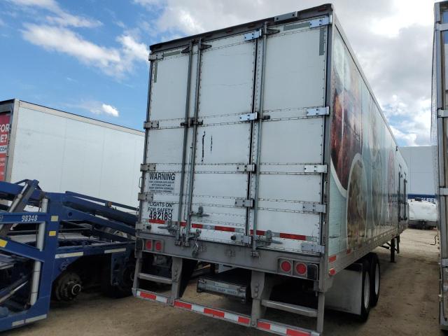 1UYVS2487FU407408 - 2015 UTILITY VS2RA 白色 照片 4